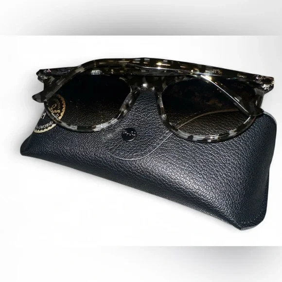 New Ray-Ban Sunglasses Aviator Havana RB2215 with Case - Picture 7 of 9